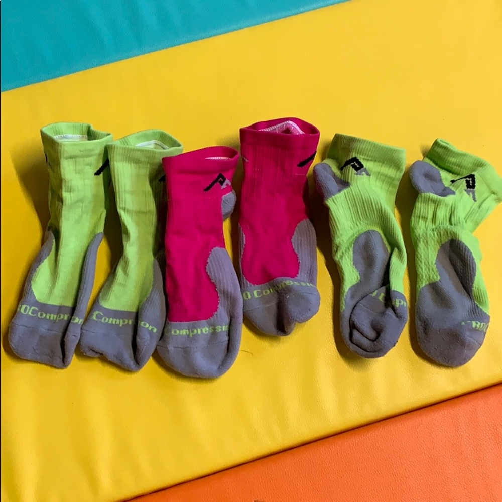 No show compression socks